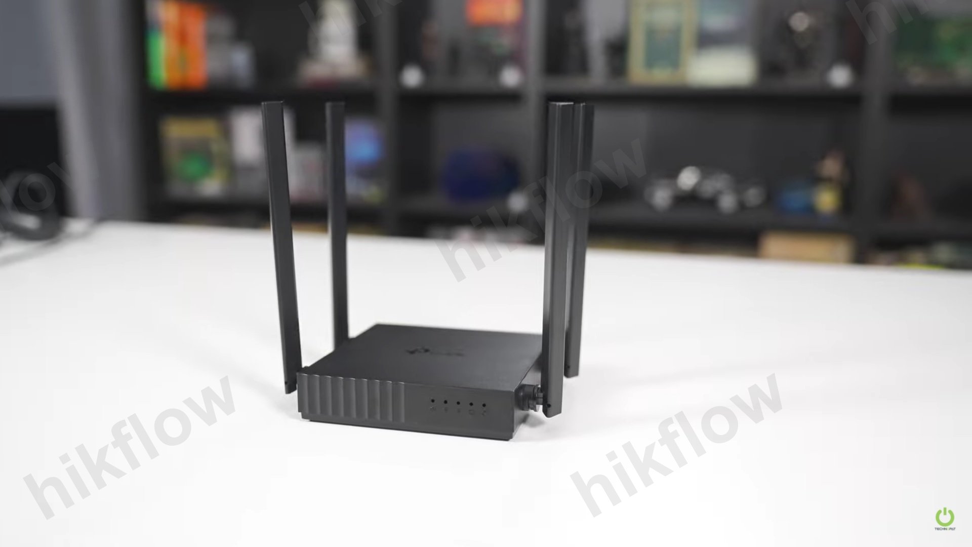 TP-Link Archer C54 AC1200 Dual-Band Wi-Fi Router